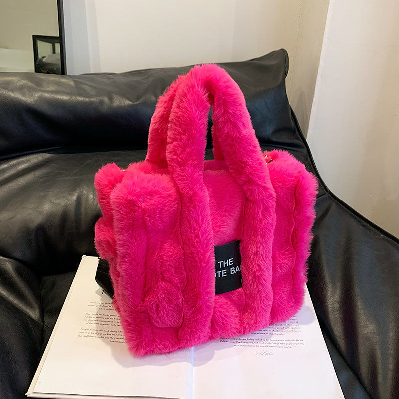 Winter Faux Fur Plush Tote Women's Letter Designer Large Capacity Handbag Tote Shoulder Bag Female Satchel Bags Bolsas wholesale