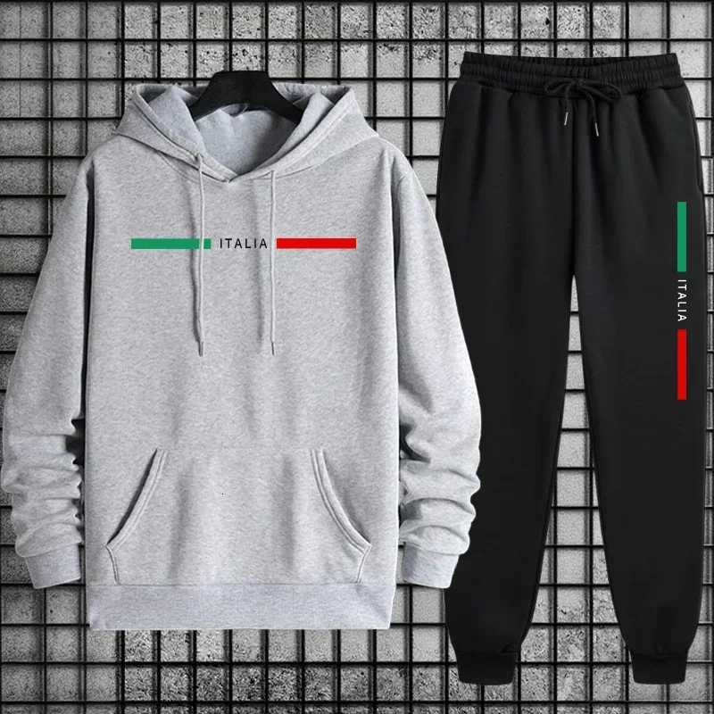 New Autumn Winter Male Sportswear Set Hoodie with Trousers Casual Training Suits Modern Athletic Fashion Daily Workout Clothing W251202