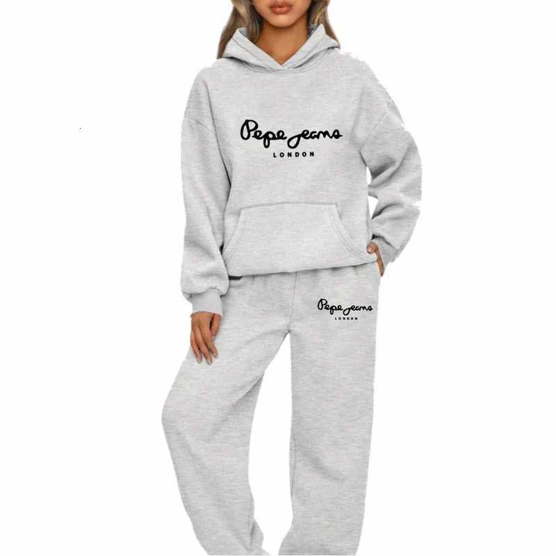 2025 Womens and mans Print Hooded Sweatshirts Suit High Quality Hot Sales Outfits Clothing Fashion Casual Jogging Pants Sets W251202