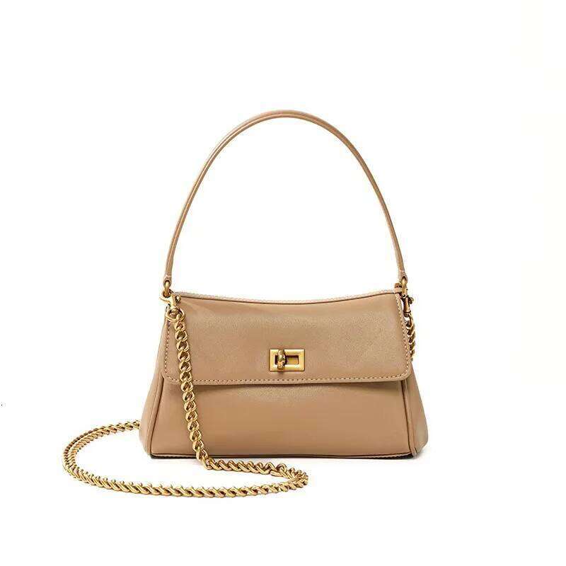 New Women Premium Leather Chain Bag Versatile Shoulder Crossbody Underarm Rodeo Handbag Stylish Fashionable Practical Trendy Suotong1202