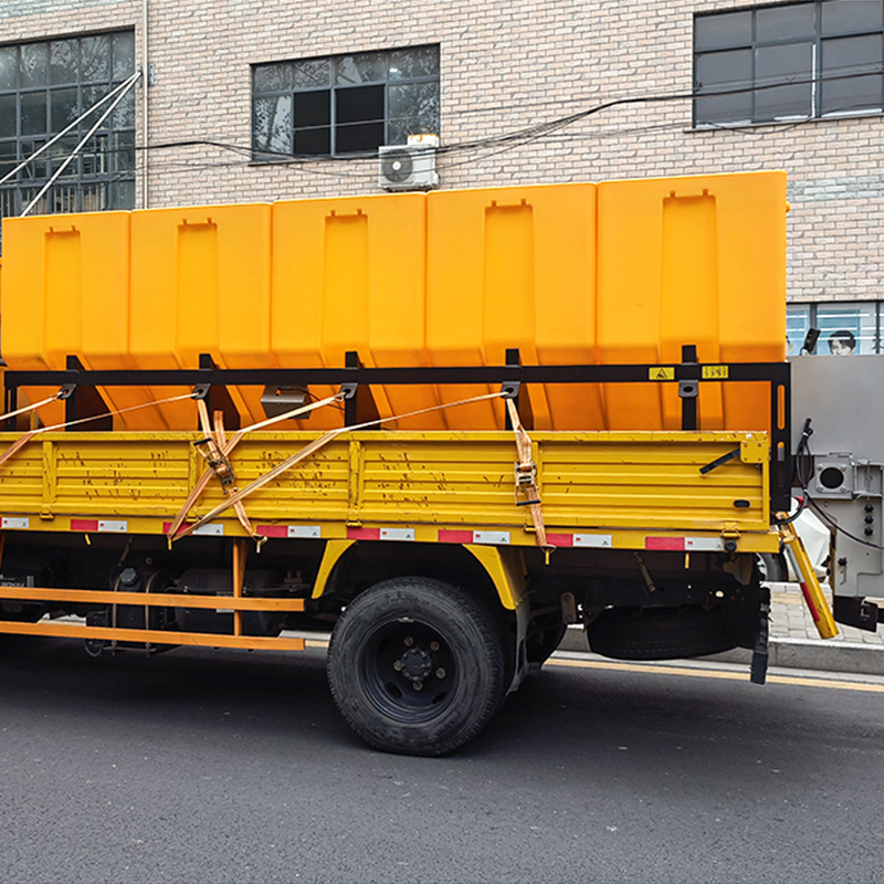 Industrial-Grade Poly Hopper Salt Spreader | Engineered for Anti-Corrosion and Extended Operational Life