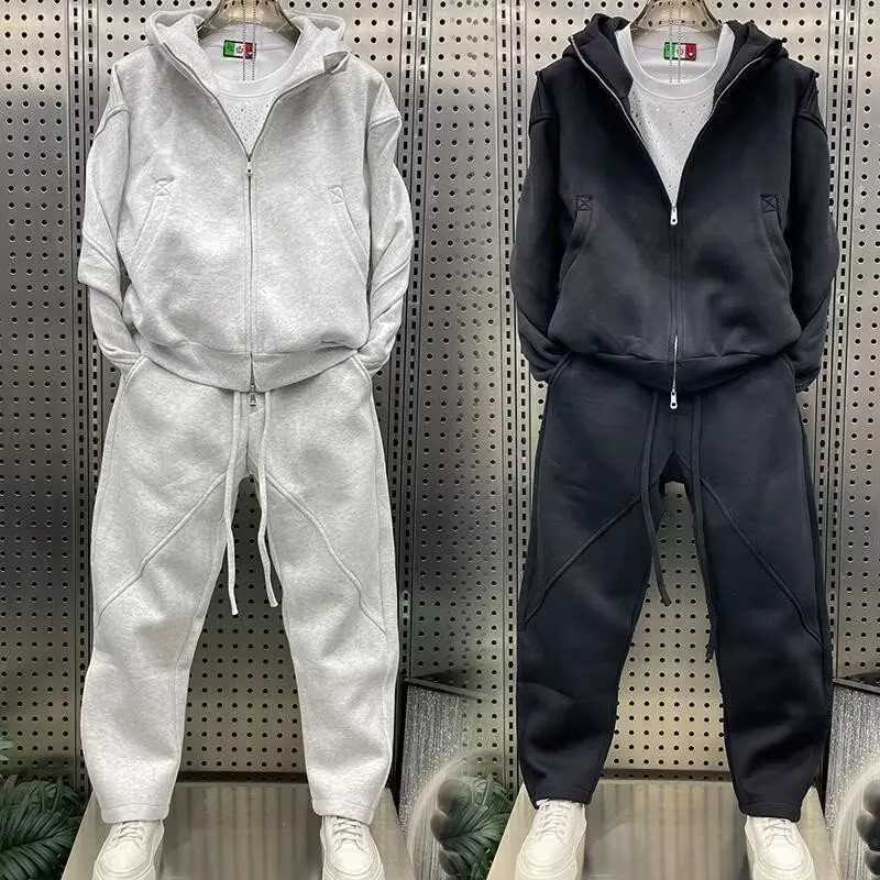 A simple American hooded sweatshirt cardigan casual pants set for men trendy and fashionable style two loose jackets W251202