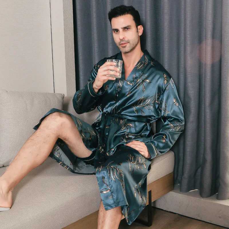 Pajama mens spring and autumn silk thin style oversized pajamas long sleeved bathrobes ice silk bathrobes home clothing summer C251202