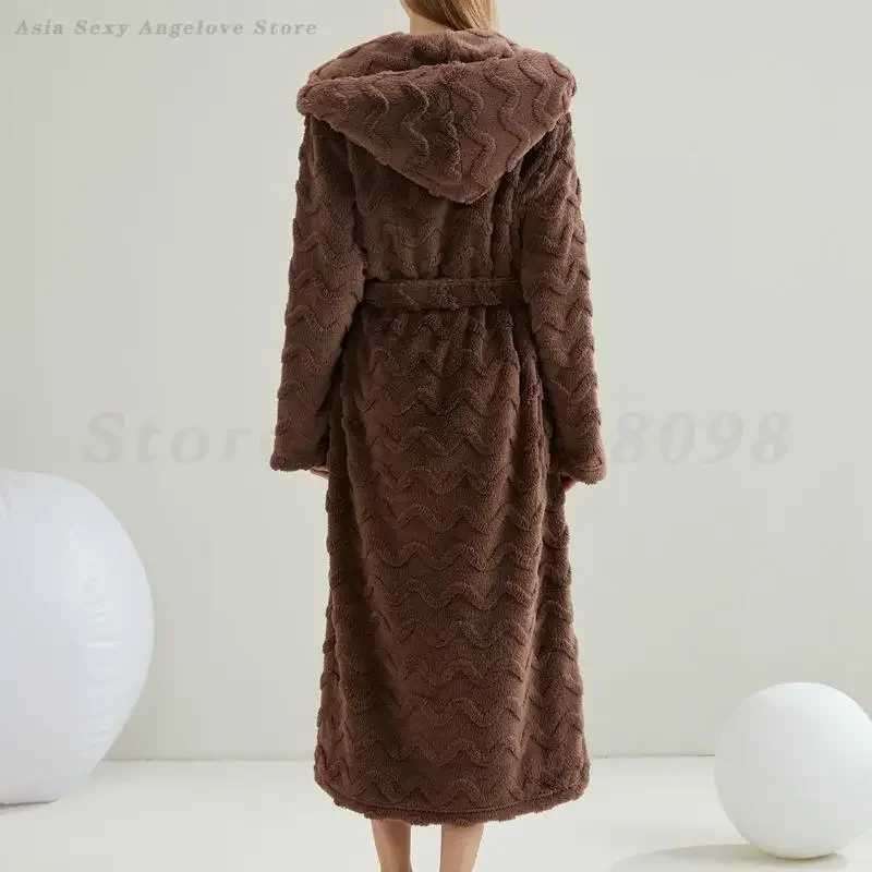 Autumn Winter Couple Sleepwear Flannel Hooded Robe Home Wear Thicken Warm Coral Fleece Yukata Loungewear Loose Bathrobe Pajama C251202