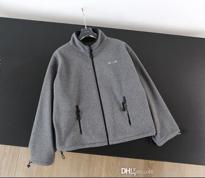 Designer Jacket Luxury Letter Embroidered Fleece Jackets Womens Coat Long Sleeve Zipper Outerwear Autumn Winter Vacation Street Unisex Coats
