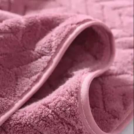 Solid Color Towel Set of 4pcs Ultra Soft Highly Absorbent 4 Color Options Perfect for Bathroom Kitchen and Daily Home Use L251202