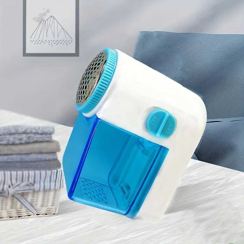 Electric Lint Remover - Battery Powered Hairball Trimmer for Clothes and Furniture - Easily Removes Lint and Hairballs M251203 - view 4