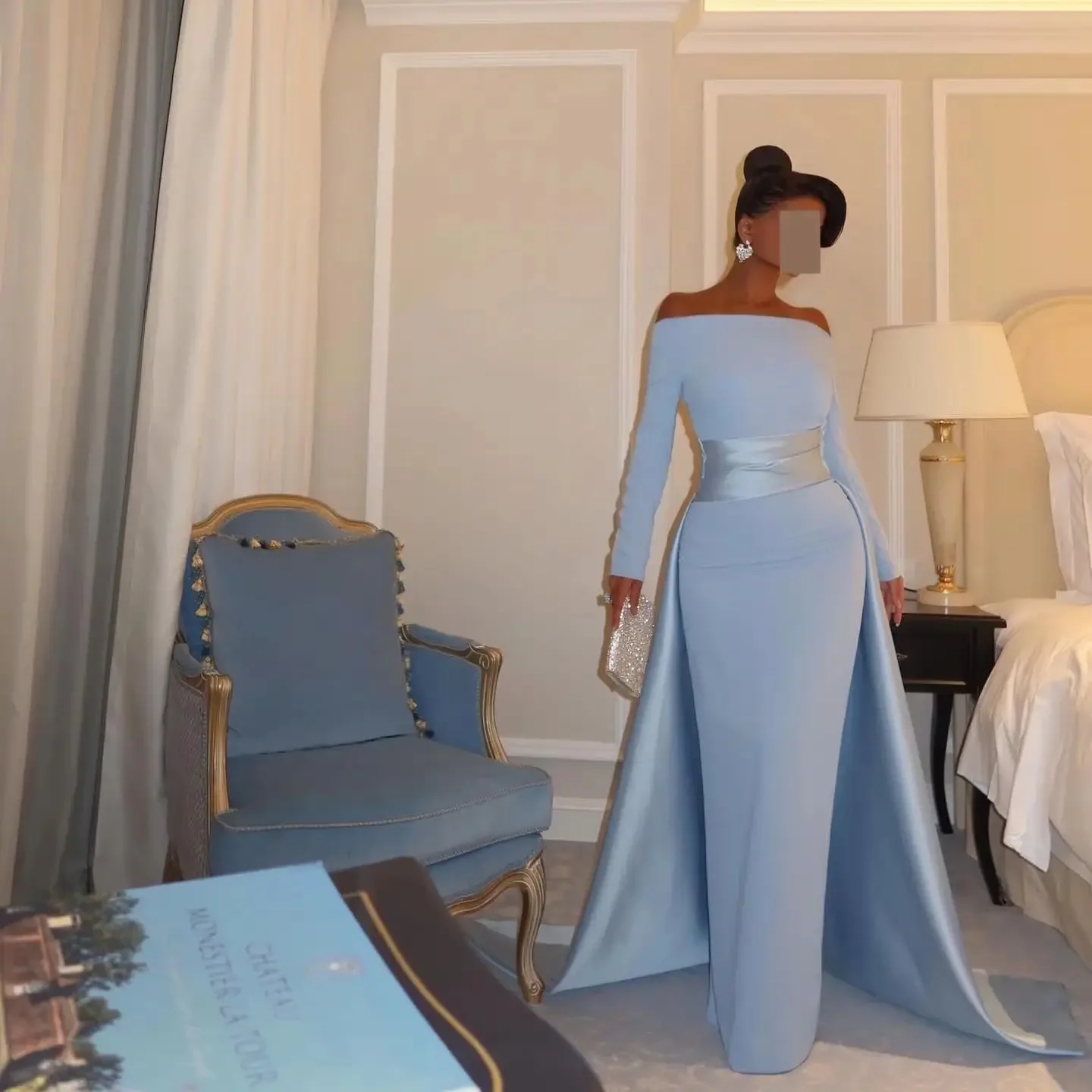 Classic Sky Blue Sheath Evening Dress Off Shoulder Pleats Long Sleeves Satin Train Formal Prom Party Gowns Pageant Robe De Soriee Gala ZD19