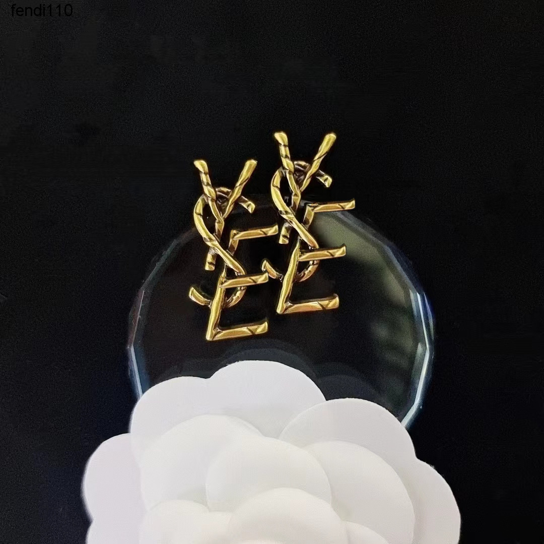 Stud Designer Earrings Vintage Letter Stud Ear Stud Earrings Fashion Jewelry Wedding Gifts