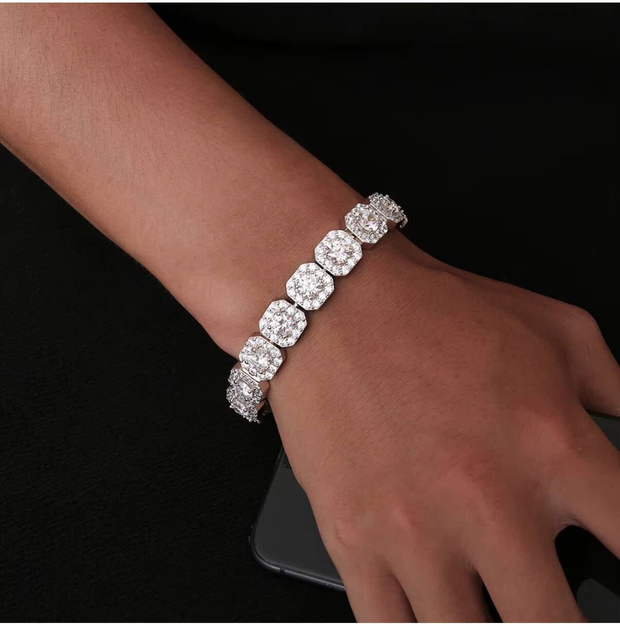 Custom 2CT Lab Grown Diamond Cuban Chain - 8mm 14K/18K Gold DEF VVS Necklace W/IGI Certification