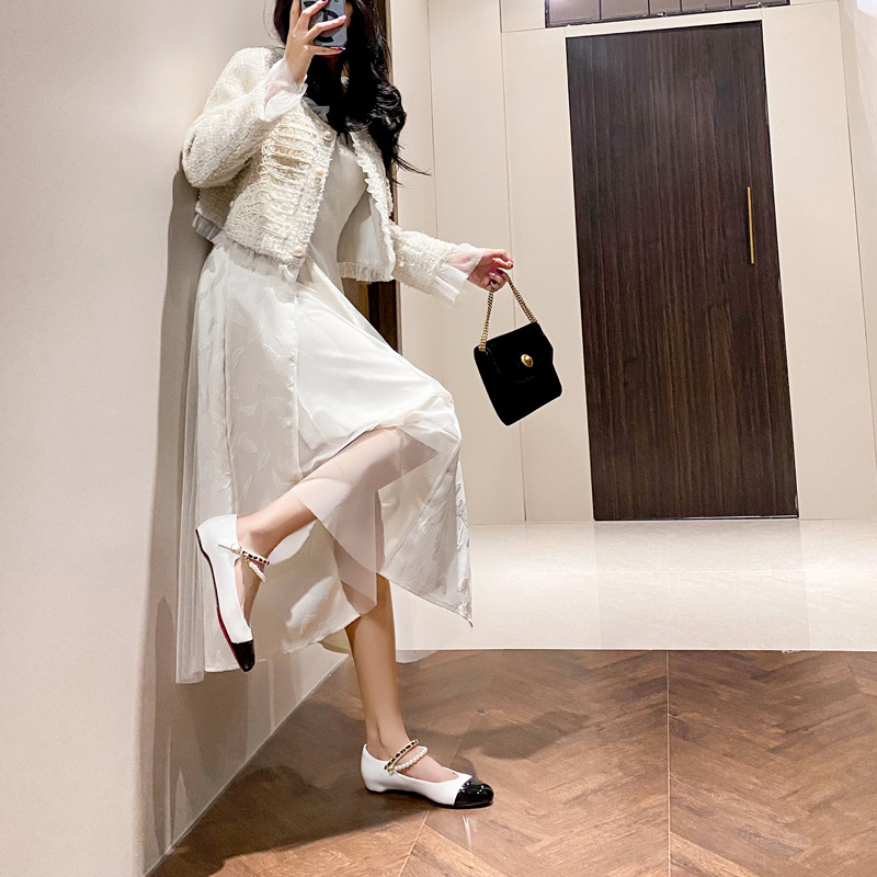 Free shipping Designer Dress Shoes 2025 New Fashionable Comfortable Shallow Mouth Round Head Versatile Flat Shoes