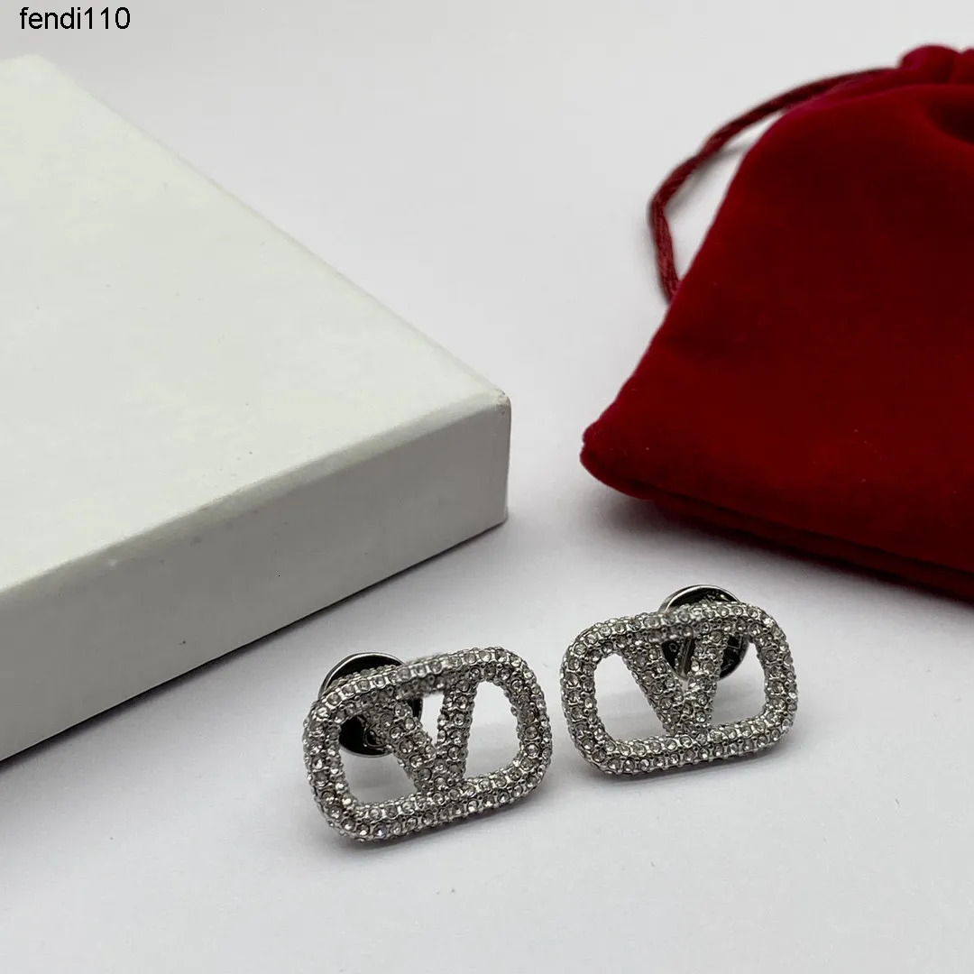 Stud Charm Charm Earrings Designer Brand Ear Stud Crystal Earring for Womens Letter Earrings Brand Wedding Party Jewelry