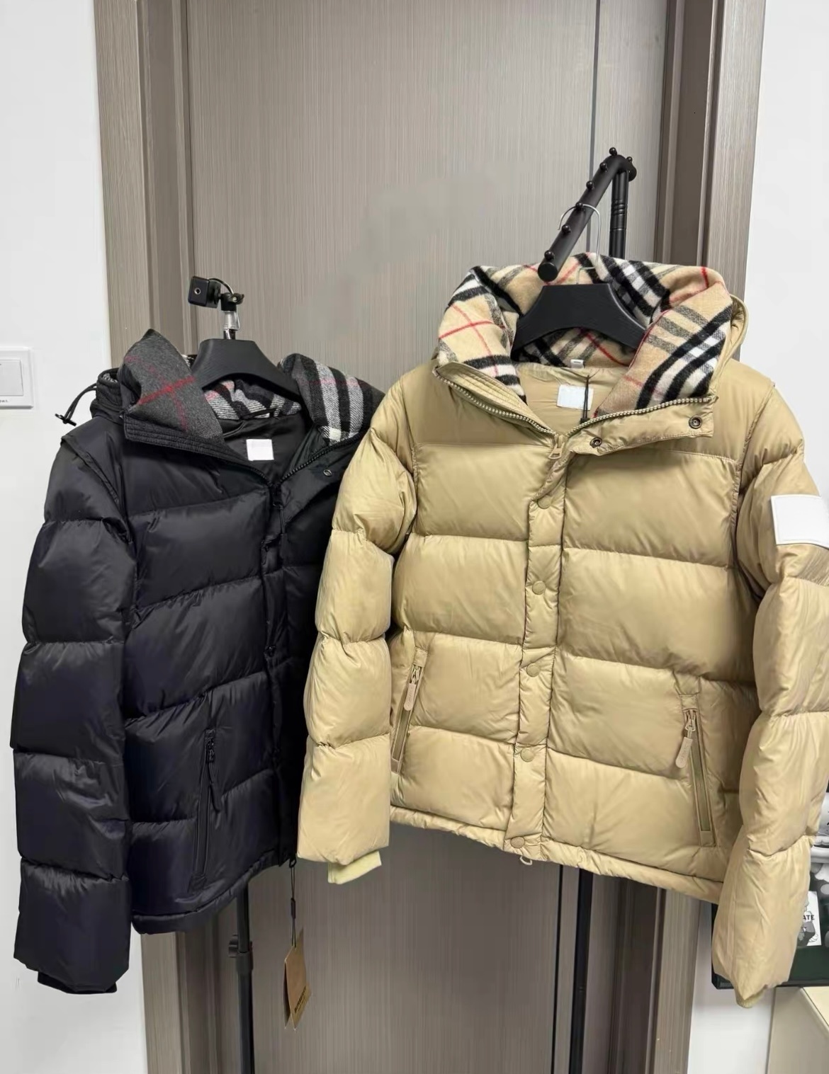 Free shipping Winter New Men Designer Jacket Fashion Hooded Thickened Down Coat Men's and Women's Windbreaker Coats Thickening warm Clothin 2210