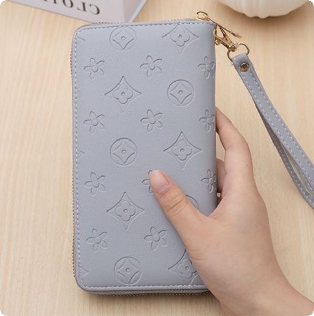 Designer New Style Unisex Long Ziparound Wallet Fashionable Large Capacity 36card Holder Portable Wristlet in Multiple Colors