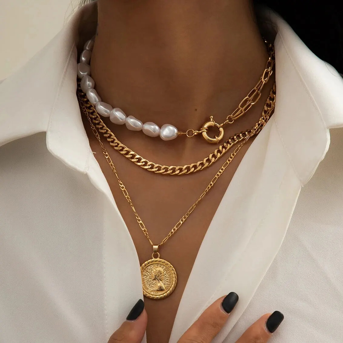 3Pcs/Set Goth Baroque Pearl Coin Portrait Pendant Choker Necklace for Women Vintage Link Chain Aesthetic Wed Jewelry 251202