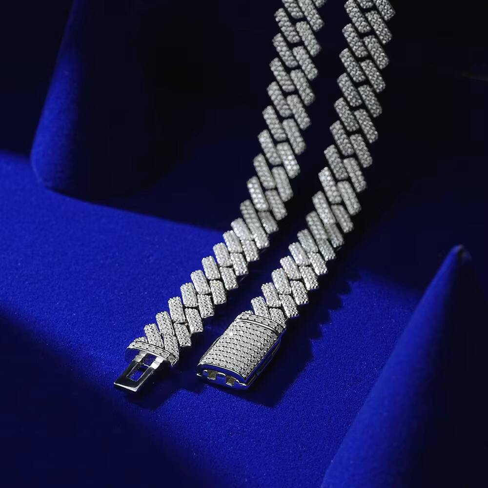 Wholesale 12mm 14mm Hip Hop Necklace Cubic Zirconia Vvs Diamond Brass 925 Silver Iced Out Cuban Link Moissanite Chain
