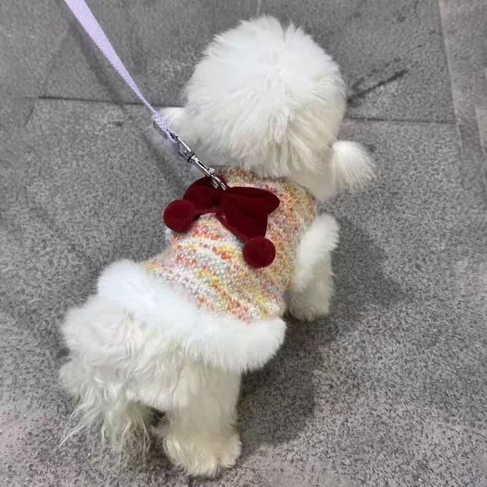 T2578 Korean Style Pet Cat and Dog Clothes, New Year Autumn/Winter Sleeveless Sweater, Warm for Teddy, Bichon Frise, Small Dogs, and Yorkshire Terrier