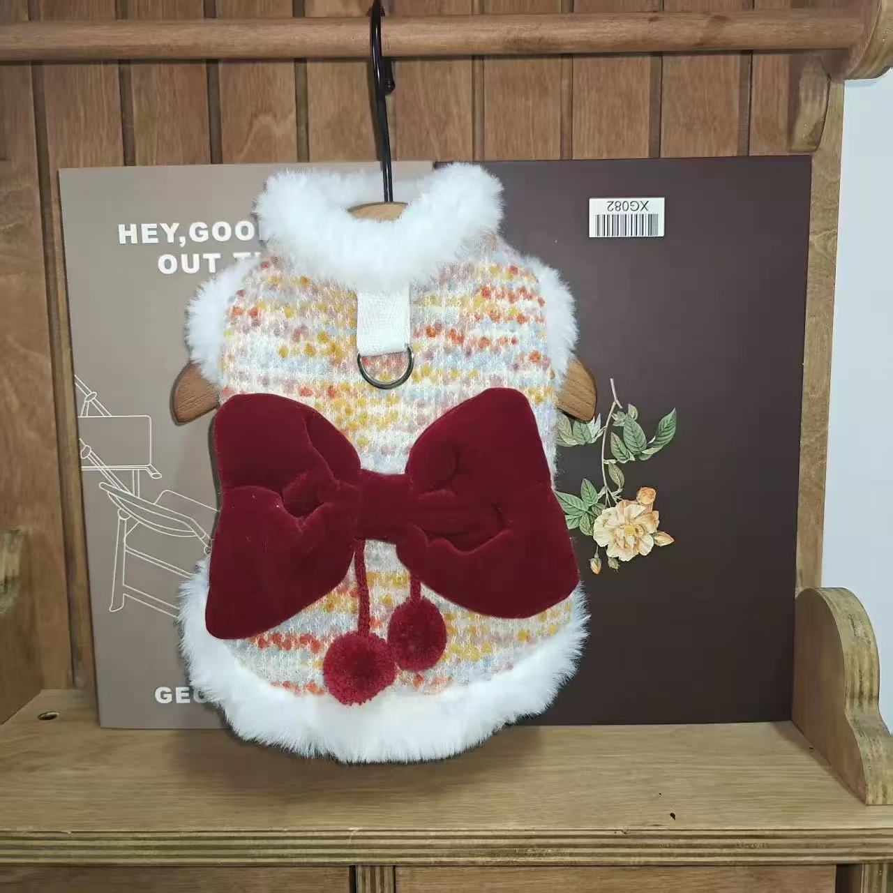 T2578 Korean Style Pet Cat and Dog Clothes, New Year Autumn/Winter Sleeveless Sweater, Warm for Teddy, Bichon Frise, Small Dogs, and Yorkshire Terrier