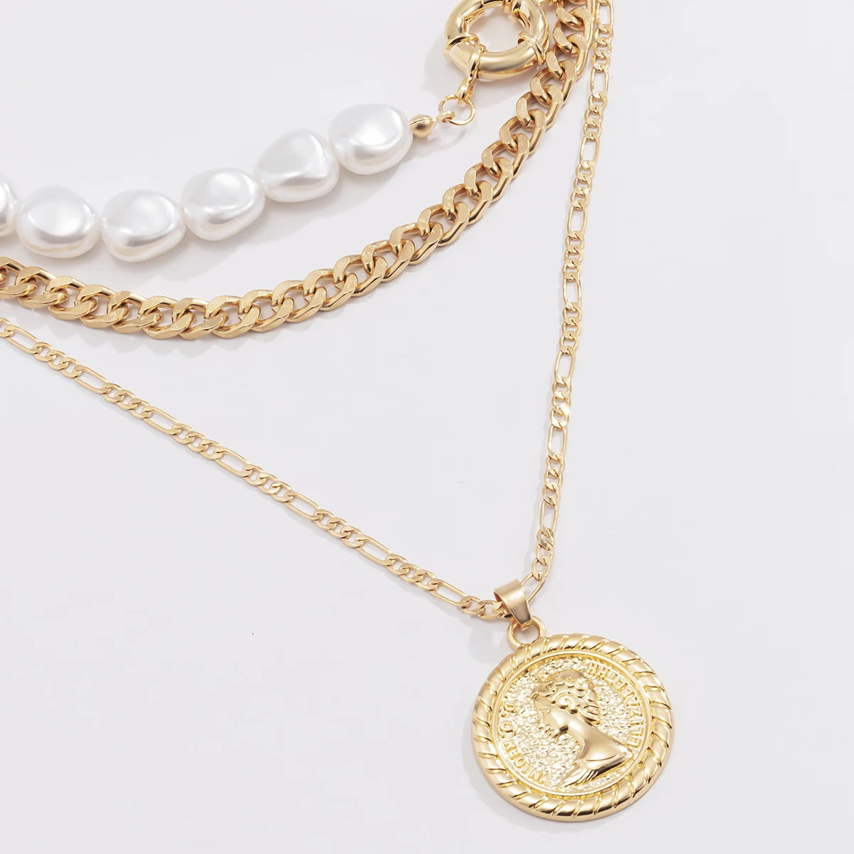 3Pcs/Set Goth Baroque Pearl Coin Portrait Pendant Choker Necklace for Women Vintage Link Chain Aesthetic Wed Jewelry 251202 - view 7