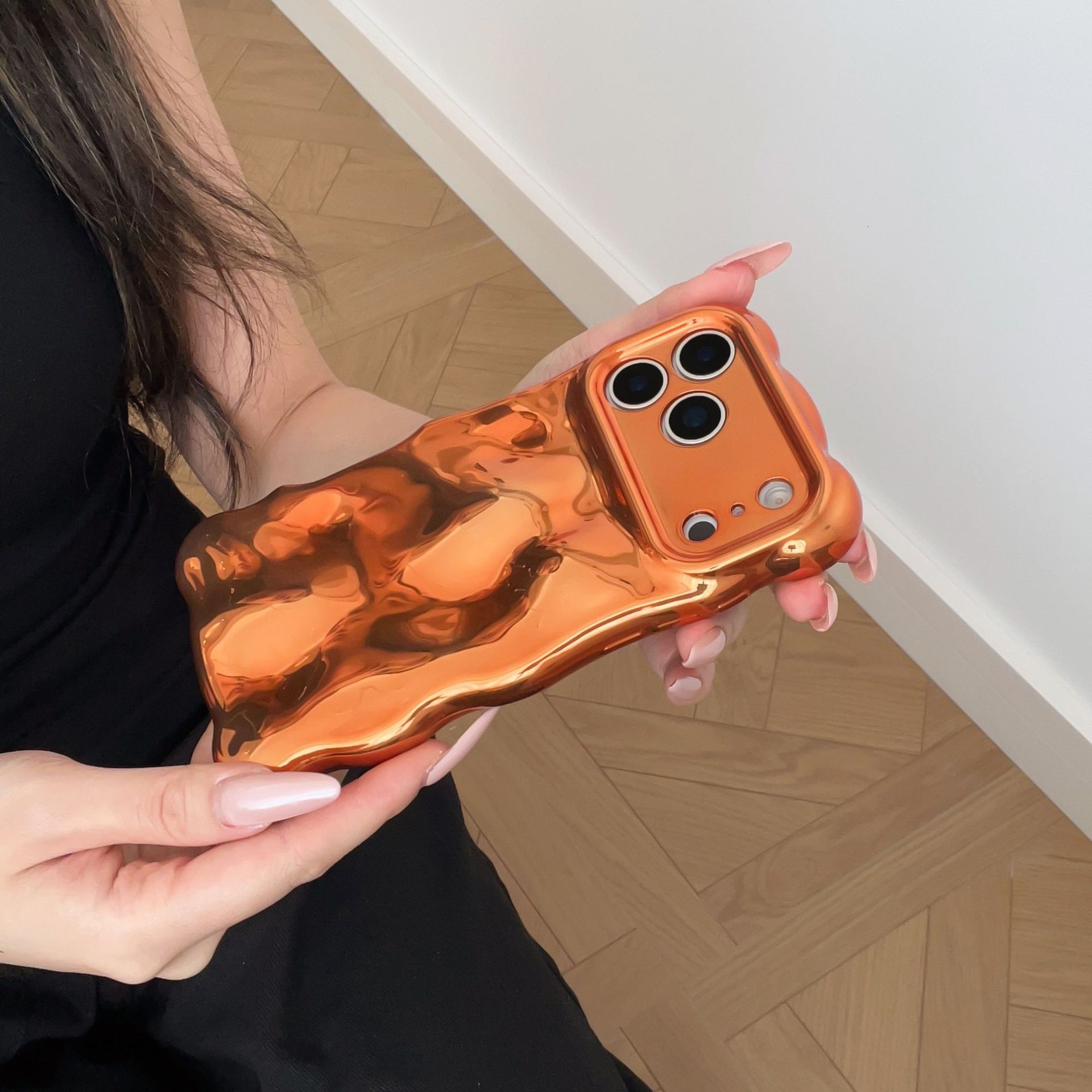 Orange Wave Phone Case Compatible with iPhone 17 Pro Max Apple 16/15/14 Niche High-end Feel Electroplated Protective Case