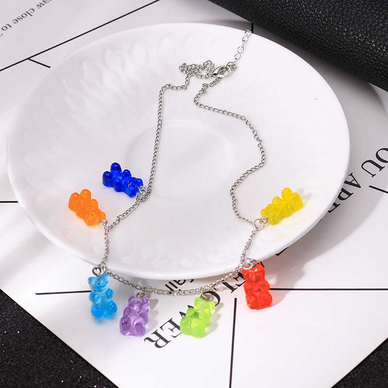Popular accessory: multicolored cartoon resin teddy bear necklace, candy-colored teddy bear, cool girl-style personalized sweater chainXJ250912
