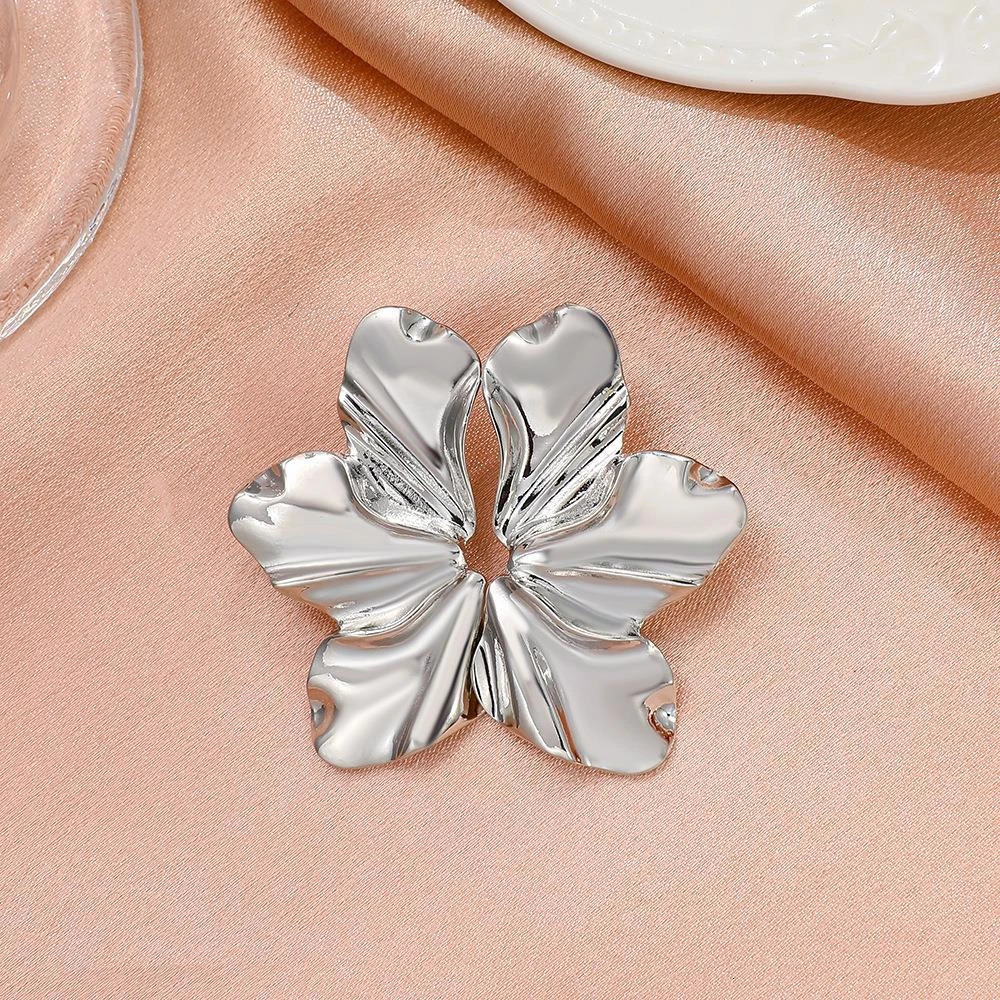 Chic Half Flower Ear Stud Minimalist Irregular Petal Earrings Women Gold Silver Color Earring Party Trendy Fashion Jewelry Gifts 251201