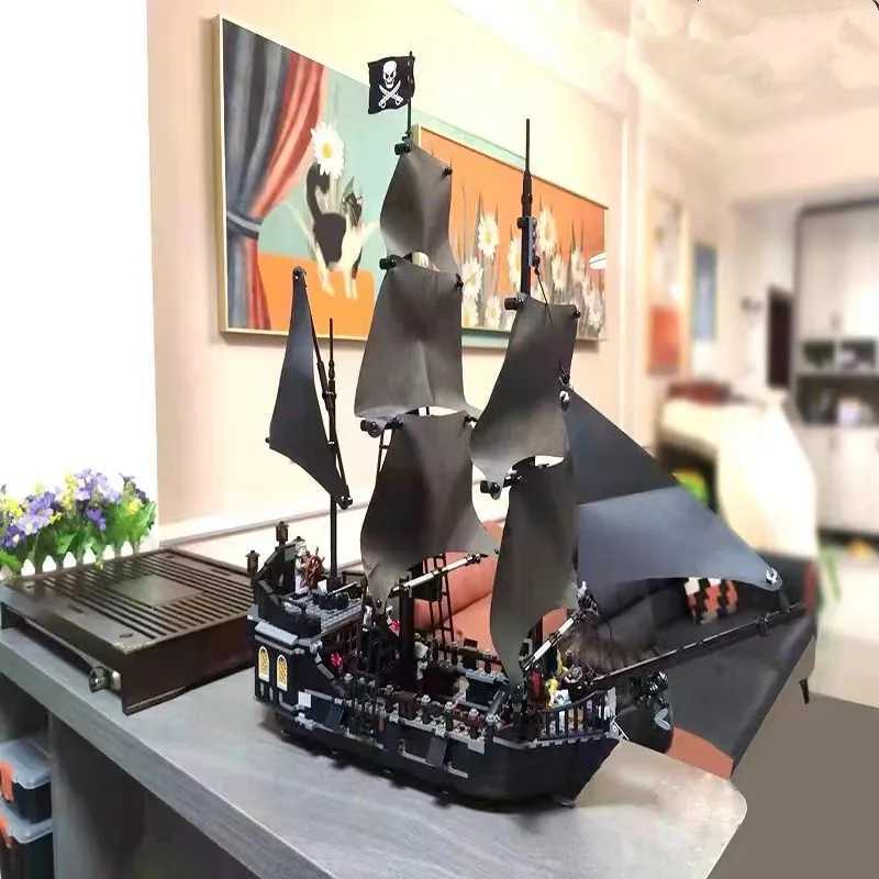 16009 1097pcs Pirate Ship Building Blocks Annes Boat Toy Bricks Model Cpatible Kids Birthday Christmas Gifts C251203