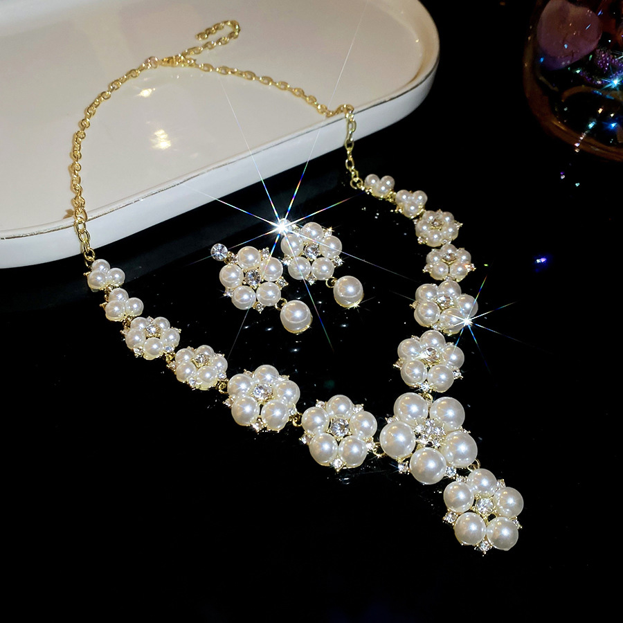Diamond-encrusted Flower Pearl Tassel Earrings Necklace Palace Style Elegant Versatile Jewelry Set Light Luxury High-end Accessories - view 7
