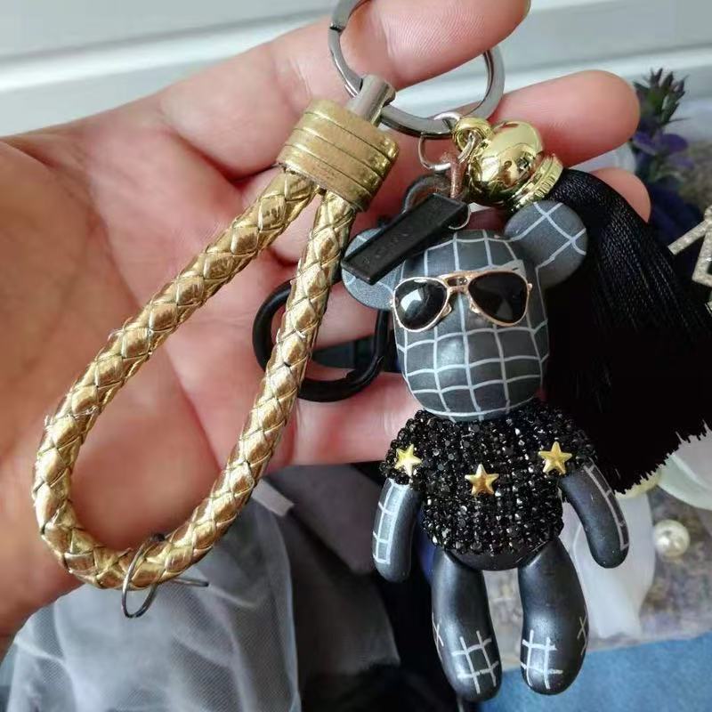 New Love Peace Movable Joints Bear Keychain Men Leather Tassel Key Chain On Bag Car Trinket Women Jewelry Party Gift