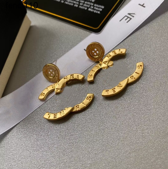 Stud Charm France style Coco Pearl Earrings Designer Woman Charm Earrings Elegant Diamond Ear Studs set Charming Diamond Earring for Wedding Jewelry Chic Bridal ear