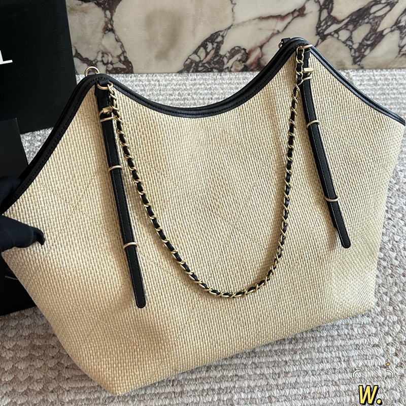 large staw bag tote Clutch bag for woman knit Designer Shoulder Bag Genuine Leather Matelasse Chain crossbody Luxury Handbag Sacoche mini luggage