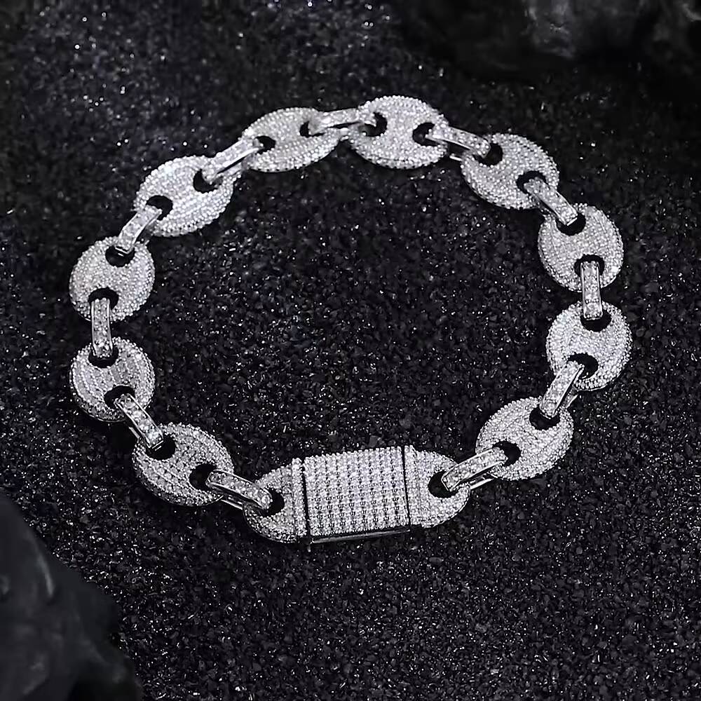 Iced Out Moissanite Pig Nose Bracelet S925 Silver with 18K White Gold Plating D Color VVS Unisex Hip Hop Jewelry Bracelet