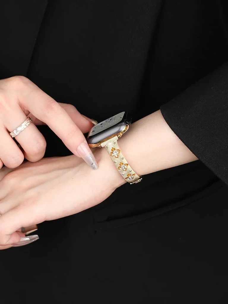Watch Band Bling Bracelet For Apple Watch Band Link Series 11/8/7/6/10/9 40Mm 41Mm 38Mm 42Mm 44Mm 45Mm 46Mm Strap - view 6