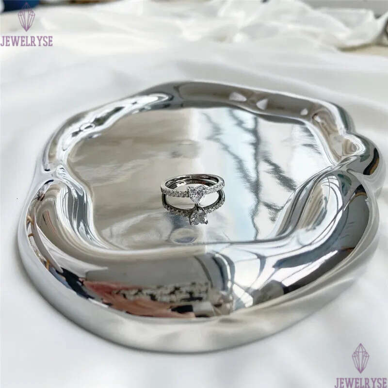 100% 925 Sterling Silver ring Luxury Rings Jewelry 5A Cubic Zirconia White Heart Princess Cut Diamond Party For Women Love Engagement Wedding rings Wi