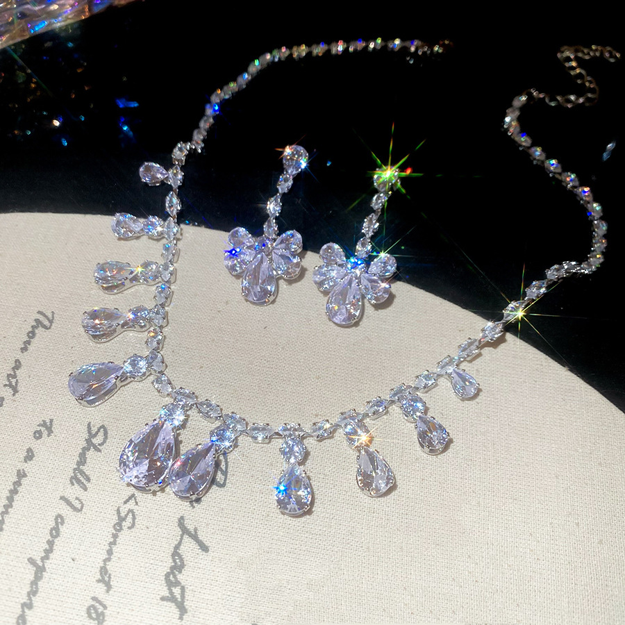 Zircon Water Drop Tassel Necklace Earrings Palace Style Light Luxury High-end Jewelry Set Elegant Temperament Versatile Accessories - view 7