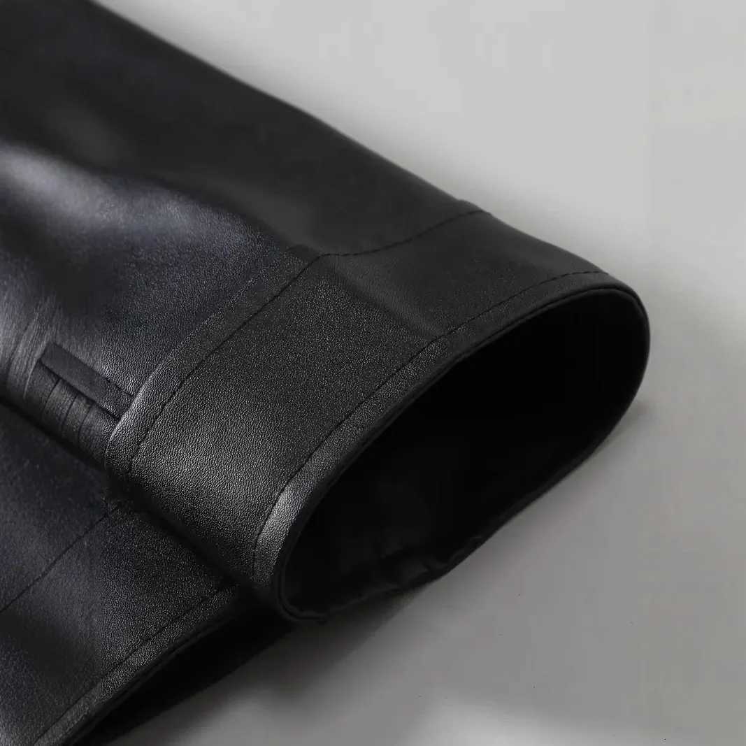 Black Color Mens Stand Up Collar Slim Fit Pu Leather Jacket with Chain Pockets Motorcycle Streetwear Mens ClothesT251204