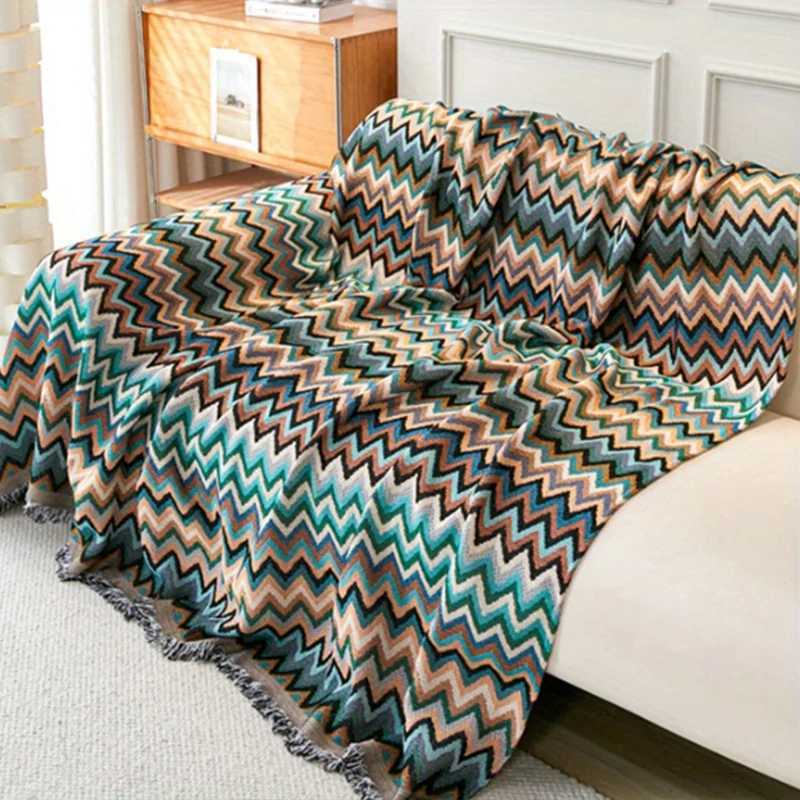 1PC Ethnic Sofa Towel Wave Print Jacquard Sofa Blanket With Tassels Four Seasons Universal Double Face Usable Home Decor M251204 - view 3