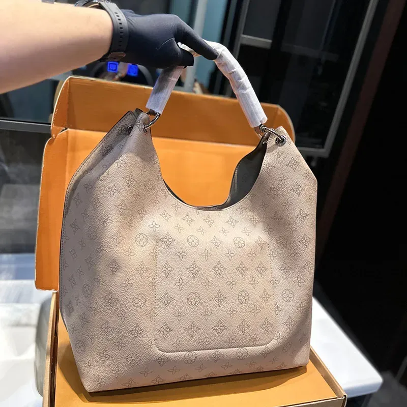 Designer Bag 2pcs Set Embossed Flower Women Handbag Shoulder Bags Fashion Composite Ladys Clutch Tote Bag shopping Female Coin Purse Designer wallet