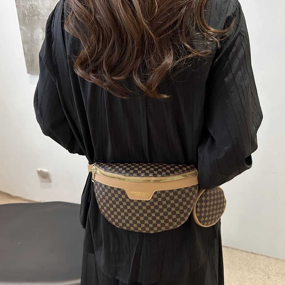 New fashion trend waist bag casual fashion chest bag casual retro shoulder bag Korean version crossbody bag womens bagT251204