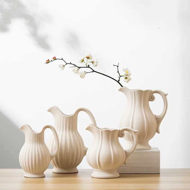 Creativity Country Style Desktop Vase Vintage White Jug Vase Garden Watering Ceramic Kettle Flower Vase Pot He Decor Crafts H251204