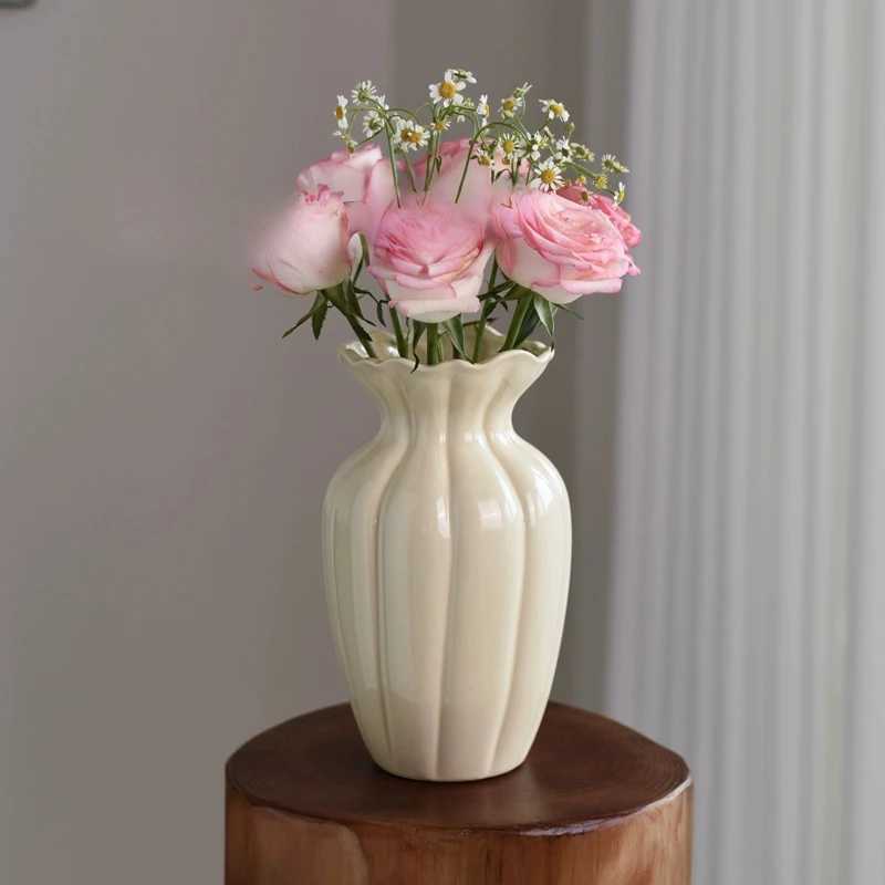 Creative Stripe Vases Decor Ceramic He Bedro Living Ro Study Flower Arrangement Table Decorations Style Vase 1Pc H251204