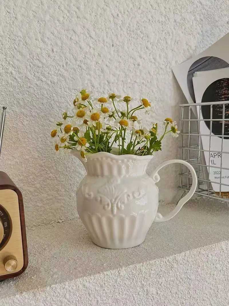 Fashion Retro Ceramic Vase Living Ro Desktop Decoration White Milk Pot Vase He Decoration H251204