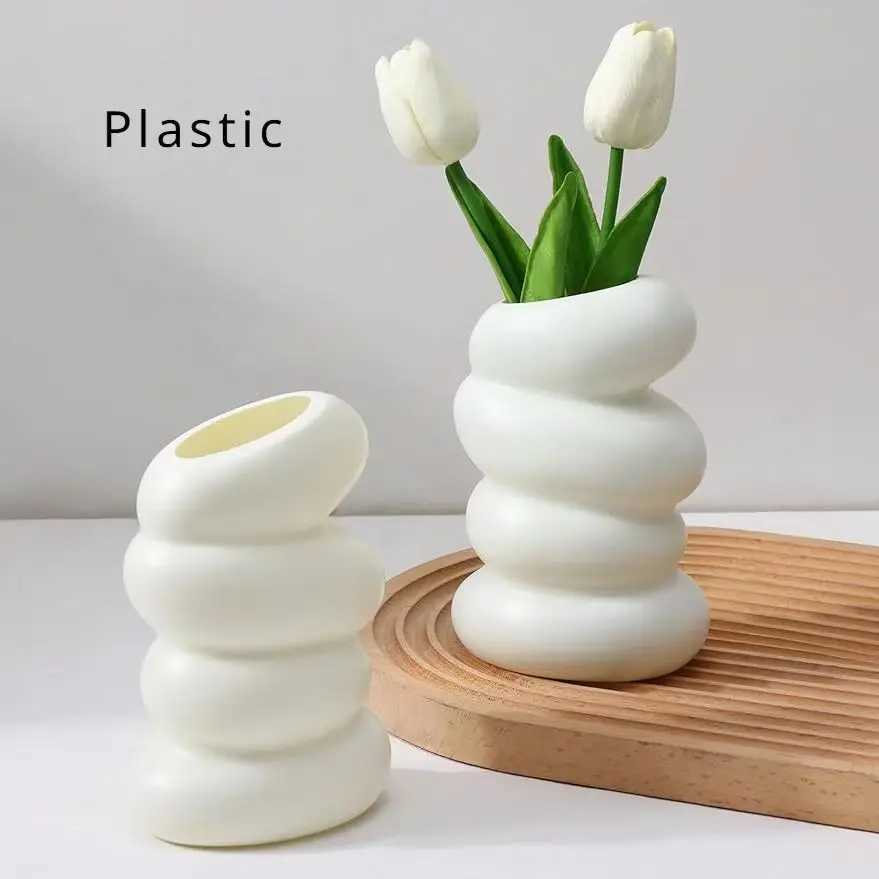 Plastic Spiral White Vase Nordic Creative Flower Arrangement Container For Kitchen Living Bedro He Decoration Ornament H251204