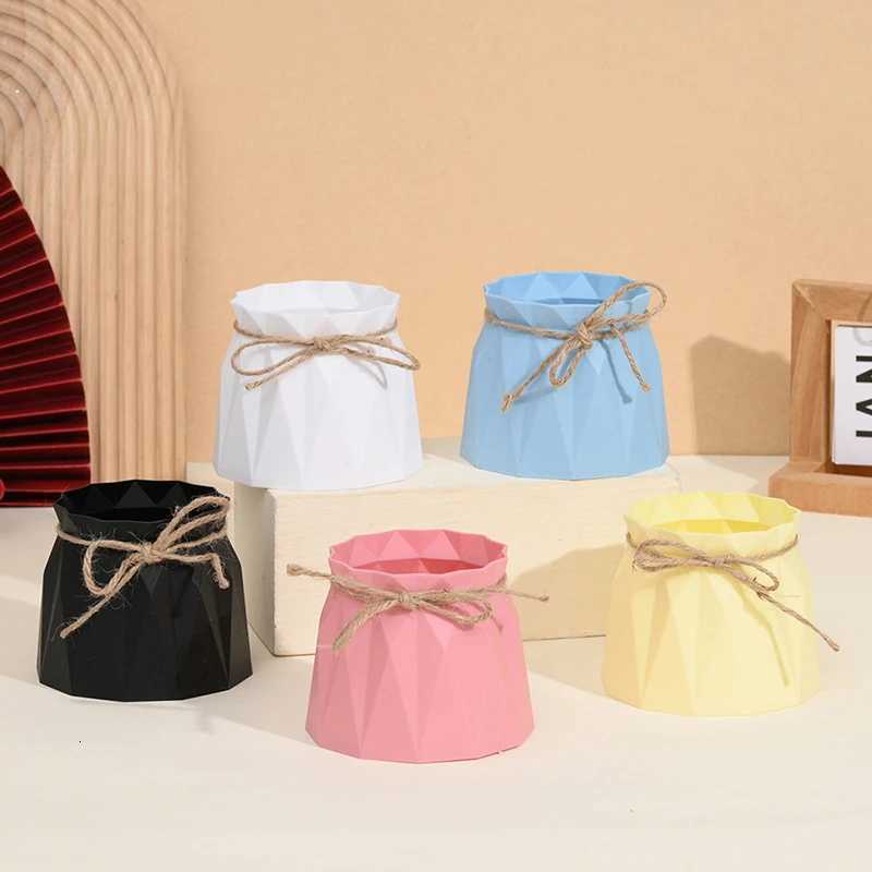 Modern Plastic Vases He Decoration Anti-ceramic Vases Imitation Rattan Flower Vase European Wedding Modern Decorations Basket H251204