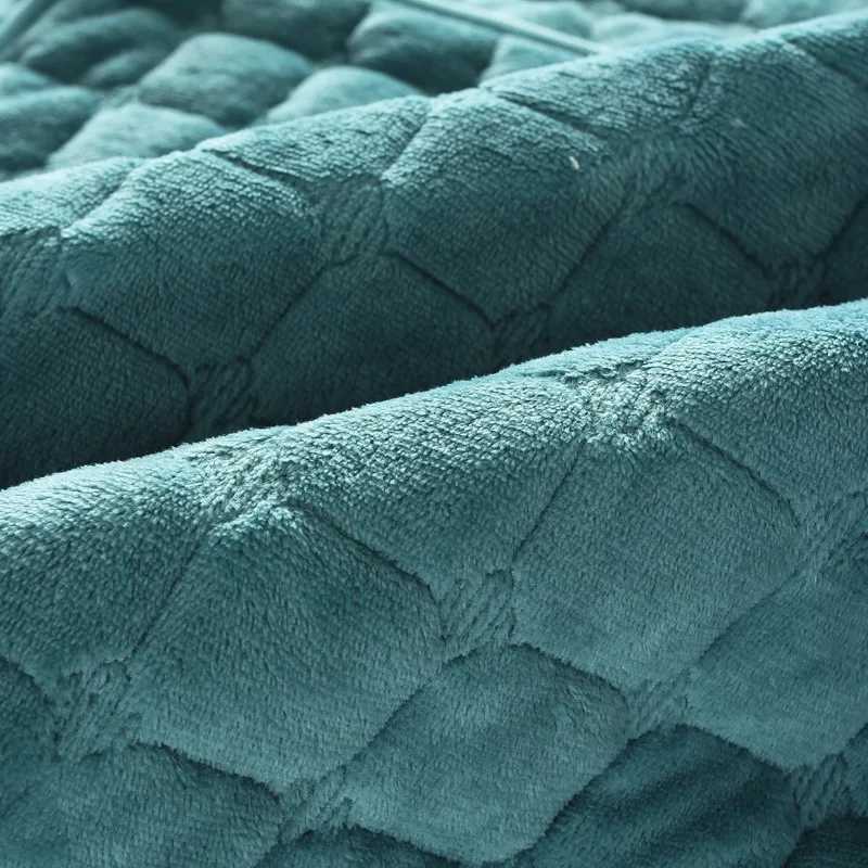Thickened Flannel Sofa Cushion Universal Solid Color Plush Non-Slip Living Room Sofa Cover Warm Breathable Sofa Back Towel M251204 - view 6