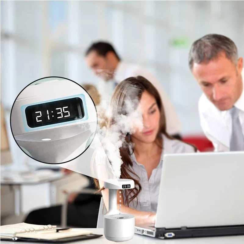 The suspended water droplets on the humidifier gift table flow back against gravity making the air moist and rapidly diffusing C251204