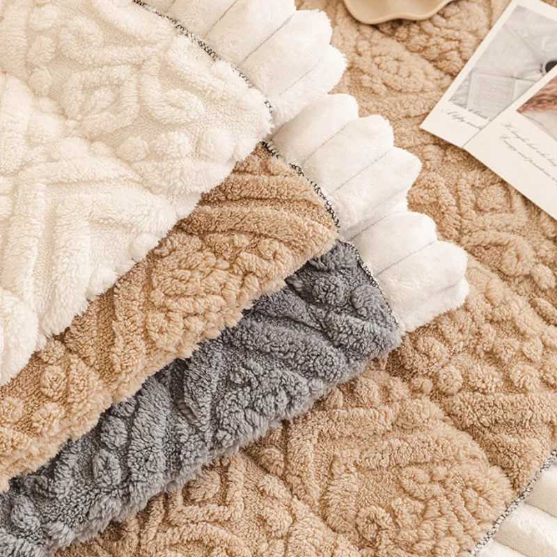 Plush Thickened Sofa Cover Four Seasons Universal Anti Slip Furniture Protector for Living Room Soft Comfortable Couch Cushion M251204 - view 4