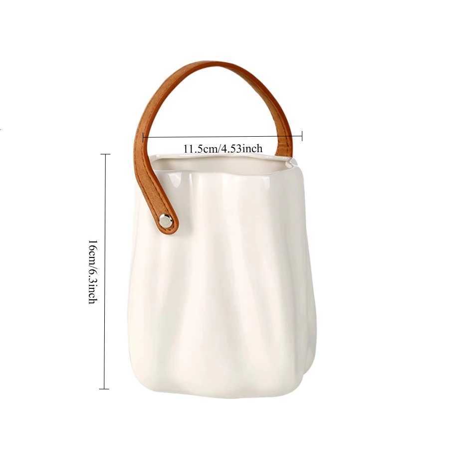 Ceramic Vase Simple Hand-held Hydroponic Flower Arrangement Dining Ro Desktop Christmas Coffee Shop Dried Flower Decoration H251204