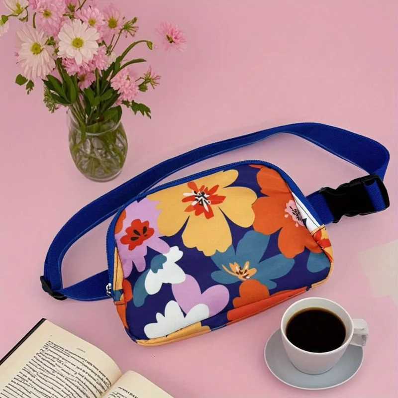 Fashionable printed large-capacity lightweight womens waist bag sporty portable single-shoulder bag and chest bag 1 PcsT251204