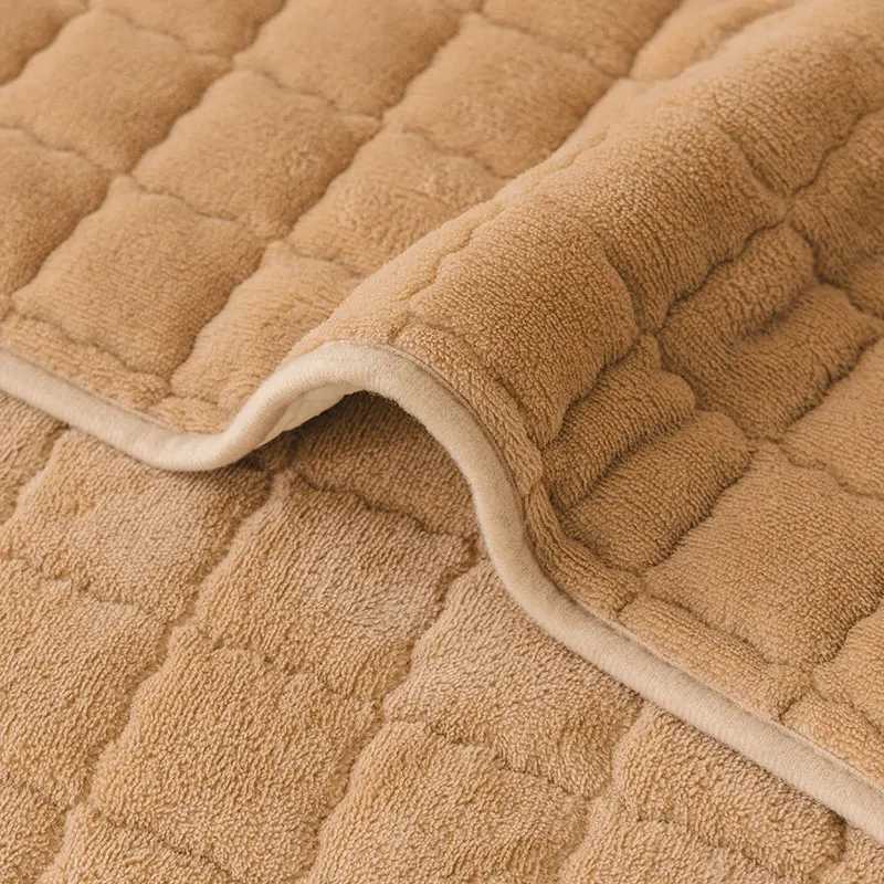 1PC-Winter plush anti slip biscuit shaped sofa cushion for all seasons M251204 - view 7